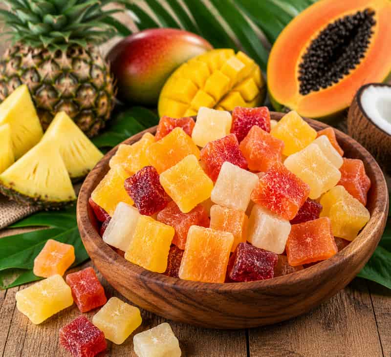 حبه میوه استوایی تهیه شده از بهترین میوه‌های گرمسیری
